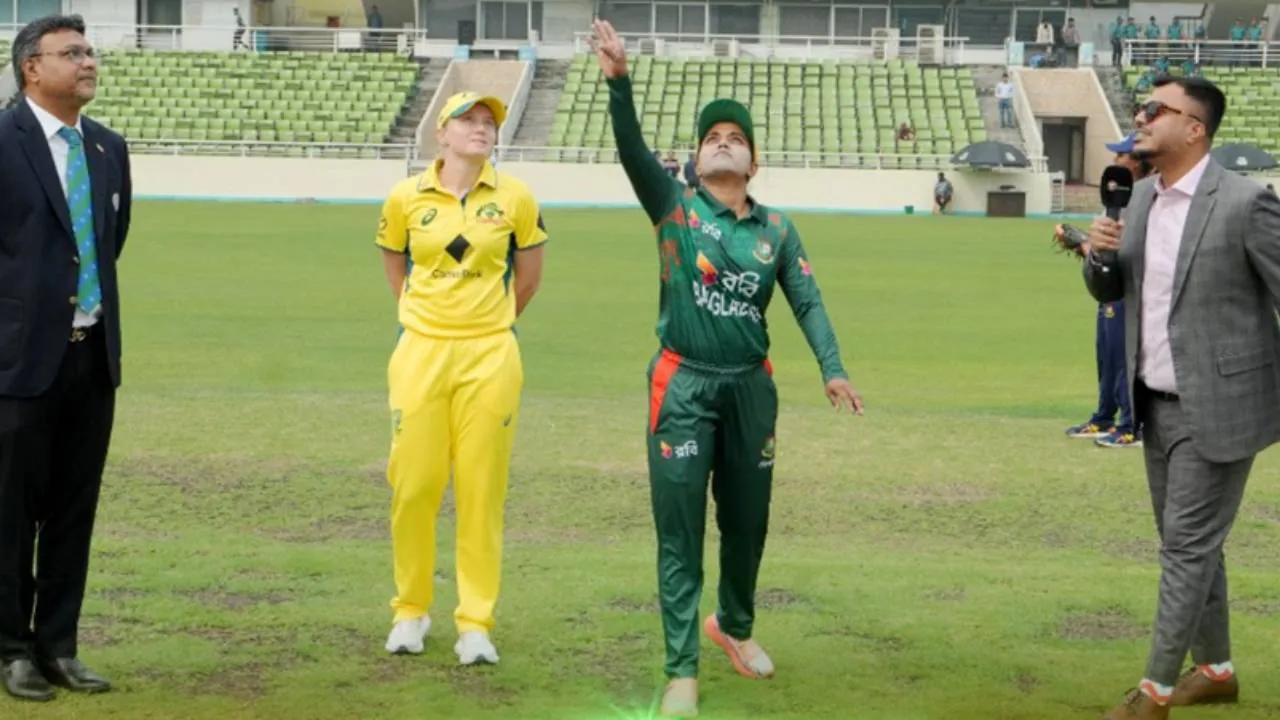 টস জিতে বোলিংয়ে বাংলাদেশ
