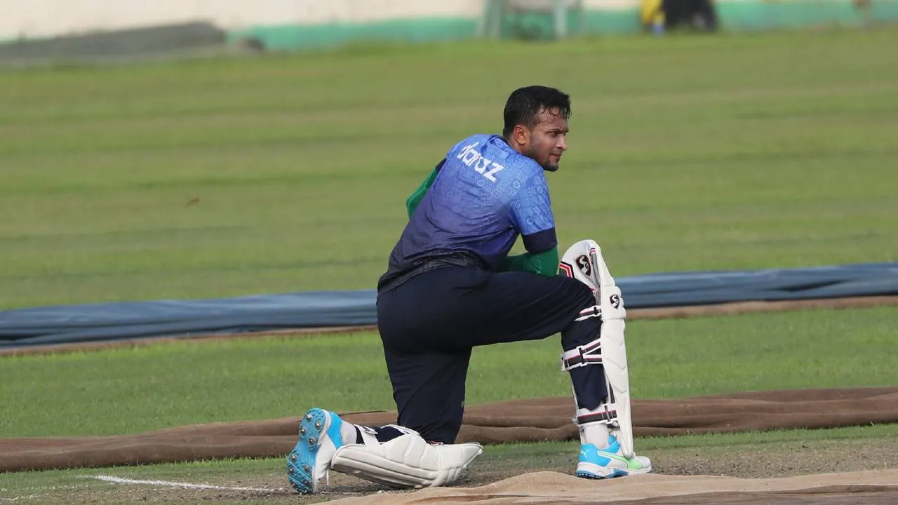 টস জিতে ব্যাটিংয়ে বাংলাদেশ, খেলছেন না সাকিব