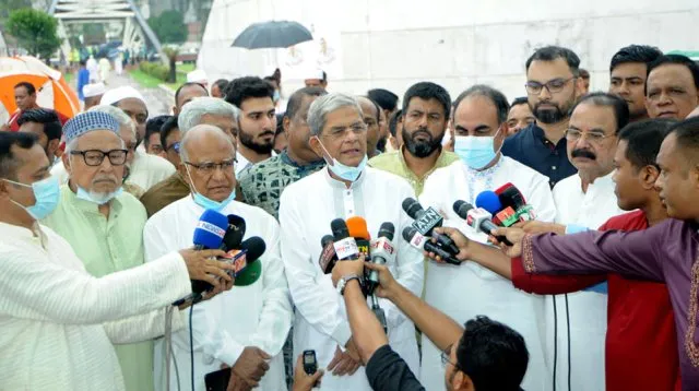খন্দকার মোশাররফের উপর হামলা মানে বিএনপি’র উপর হামলা : ফখরুল