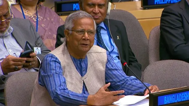 দারিদ্র্য কারও স্বপ্নের পথে বাধা হওয়া উচিত নয়: প্রধান উপদেষ্টা