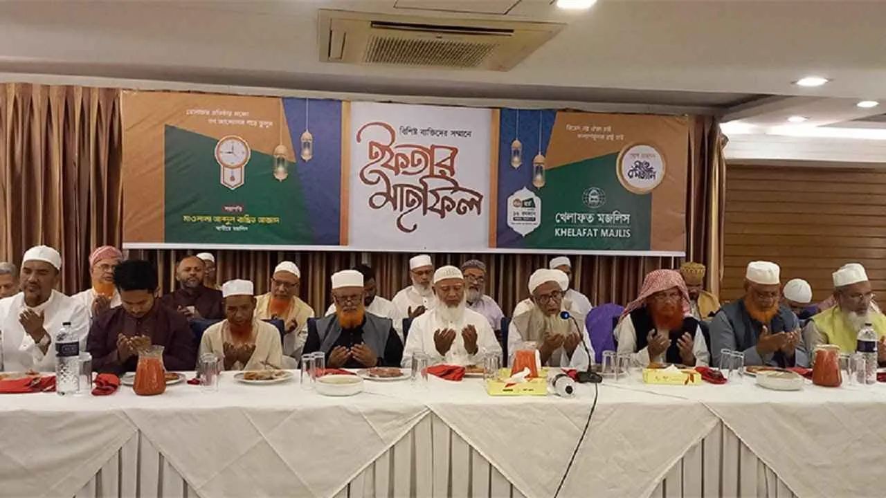 জীবনের বিনিময়ে হলেও জুলাইয়ের চেতনা রক্ষা করা হবে: জামায়াত আমির