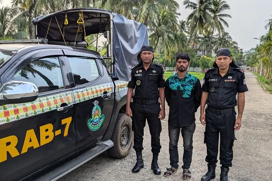 আন্দোলনে ছাত্র-জনতার ওপর গুলিবর্ষণকারী সেই মিজান গ্রেপ্তার