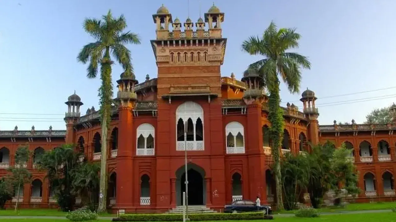 ঢাবি কোষাগারে এলিট গ্রুপের দুই কোটি টাকার অনুদান