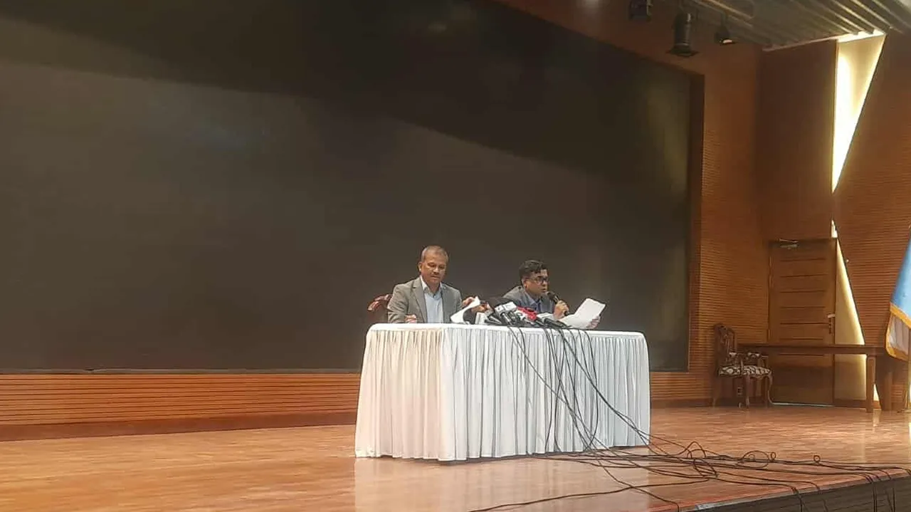 ৩-৪ কার্যদিবসের মধ্যে গণভোট আইন করা হবে : আইন উপদেষ্টা