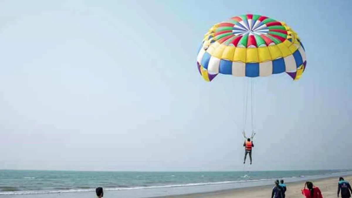 প্যারাসেইলিং করতে গিয়ে পর্যটকের মৃত্যু