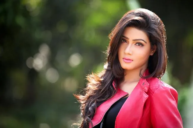 চিত্রনায়িকা মাহি এখন রাজনৈতিক নেত্রী
