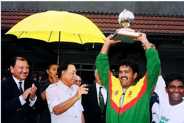 ইতিহাসের এই দিনে : ক্রিকেটার আকরাম খানের জন্ম