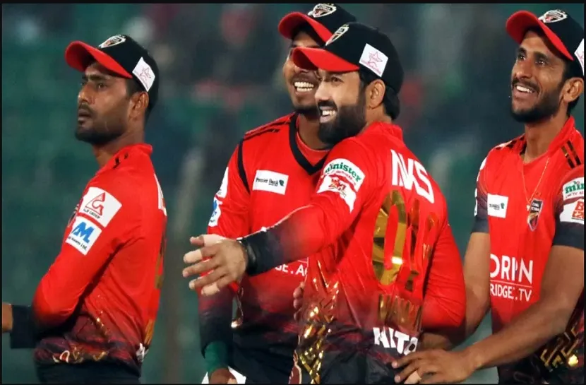হ্যাটট্রিক জয় পেল কুমিল্লা