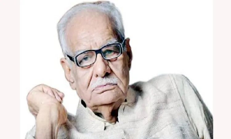 ইতিহাসের এই দিন : কুলদীপ নায়ার’র প্রয়াণ