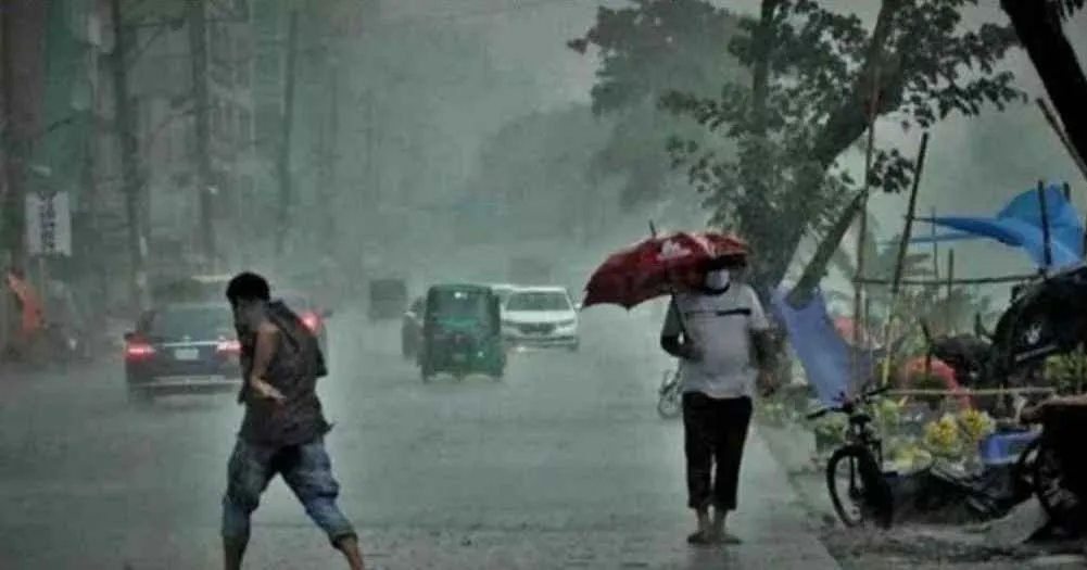 দুপুরের মধ্যে যেসব অঞ্চলে হতে পারে বৃষ্টি