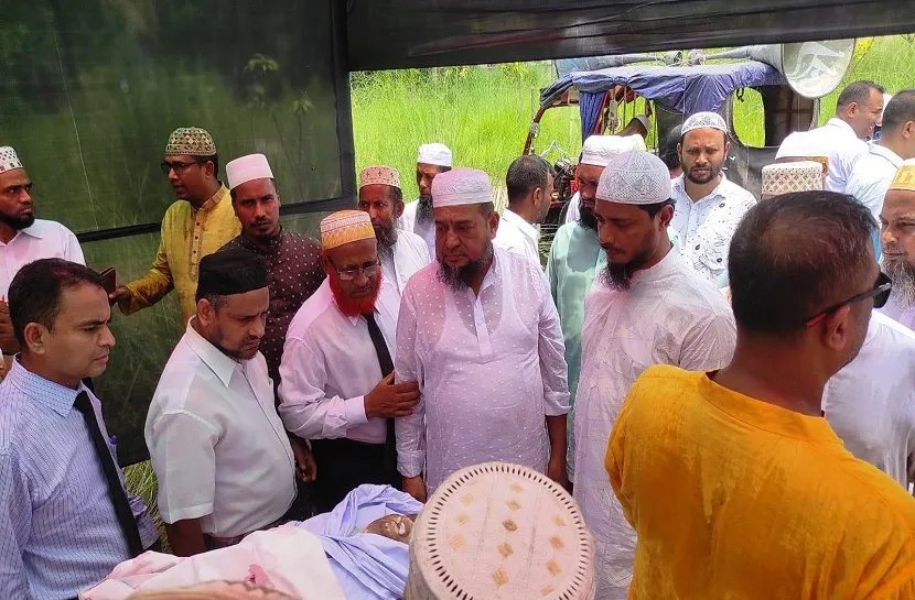 পটুয়াখালীর আইনজীবী শহিদুল আলমের জানাজা অনুষ্ঠিত
