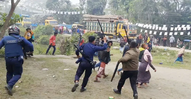 ভোলায় জাল ভোটকে কেন্দ্র করে সংঘর্ষ, আহত ৫