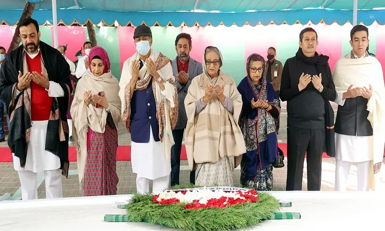PM Hasina pays homage to Bangabandhu at Tungipara