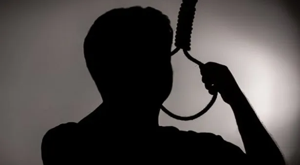 চিরকুট লিখে শিক্ষার্থীর আত্মহত্যা