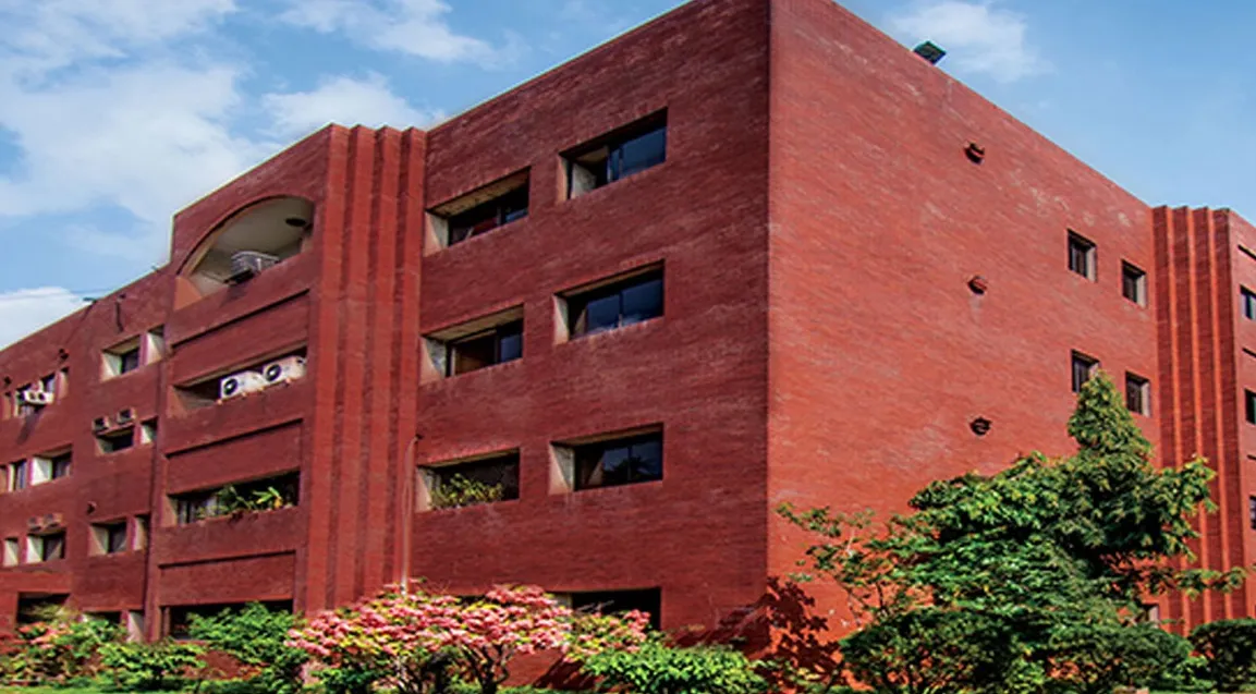 কিডনি হাসপাতালে বিনা খরচে কিডনি প্রতিস্থাপন