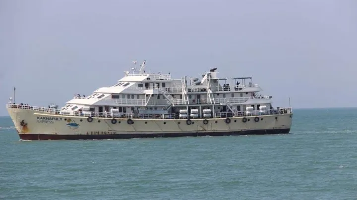 সেন্টমার্টিনে জাহাজ চলাচল শুরু