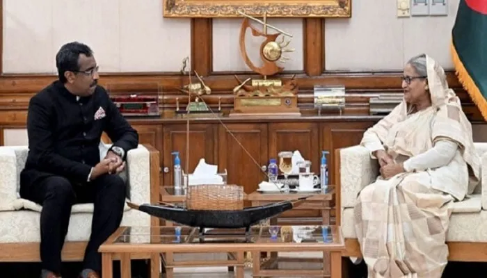 ভারতকে চট্টগ্রাম ও সিলেট বন্দর ব্যবহারের প্রস্তাব দিলেন প্রধানমন্ত্রী