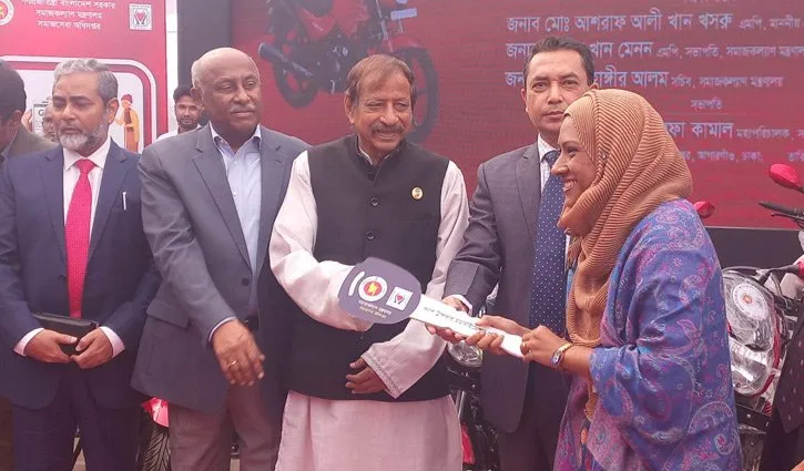 ১ কোটির অধিক ডিজিটাল পদ্ধতিতে ভাতা পাচ্ছেন : সমাজকল্যাণমন্ত্রী