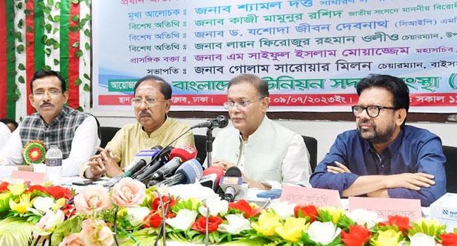বিদেশিদের কাছে যাওয়া দেশবিরোধী অপতৎপরতা: তথ্যমন্ত্রী