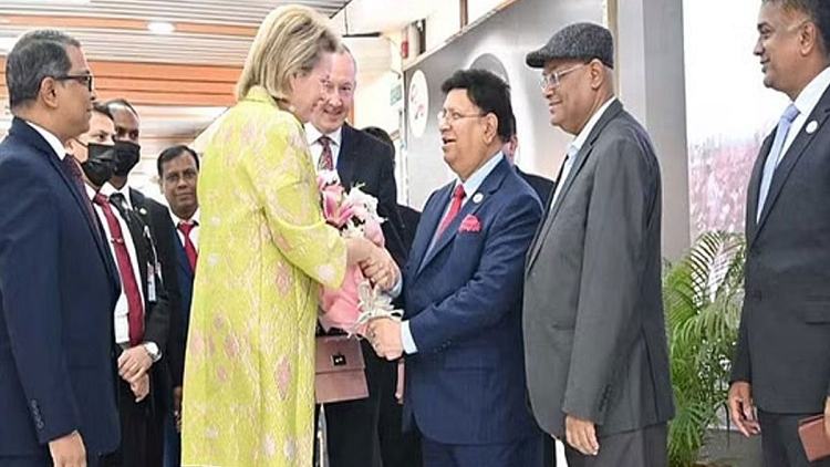 Queen of Belgium in Dhaka