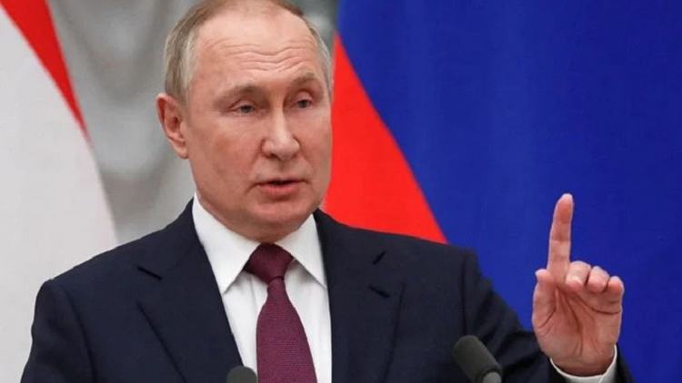Ukraine dismisses Putin's Christmas ceasefire as 'hypocrisy'