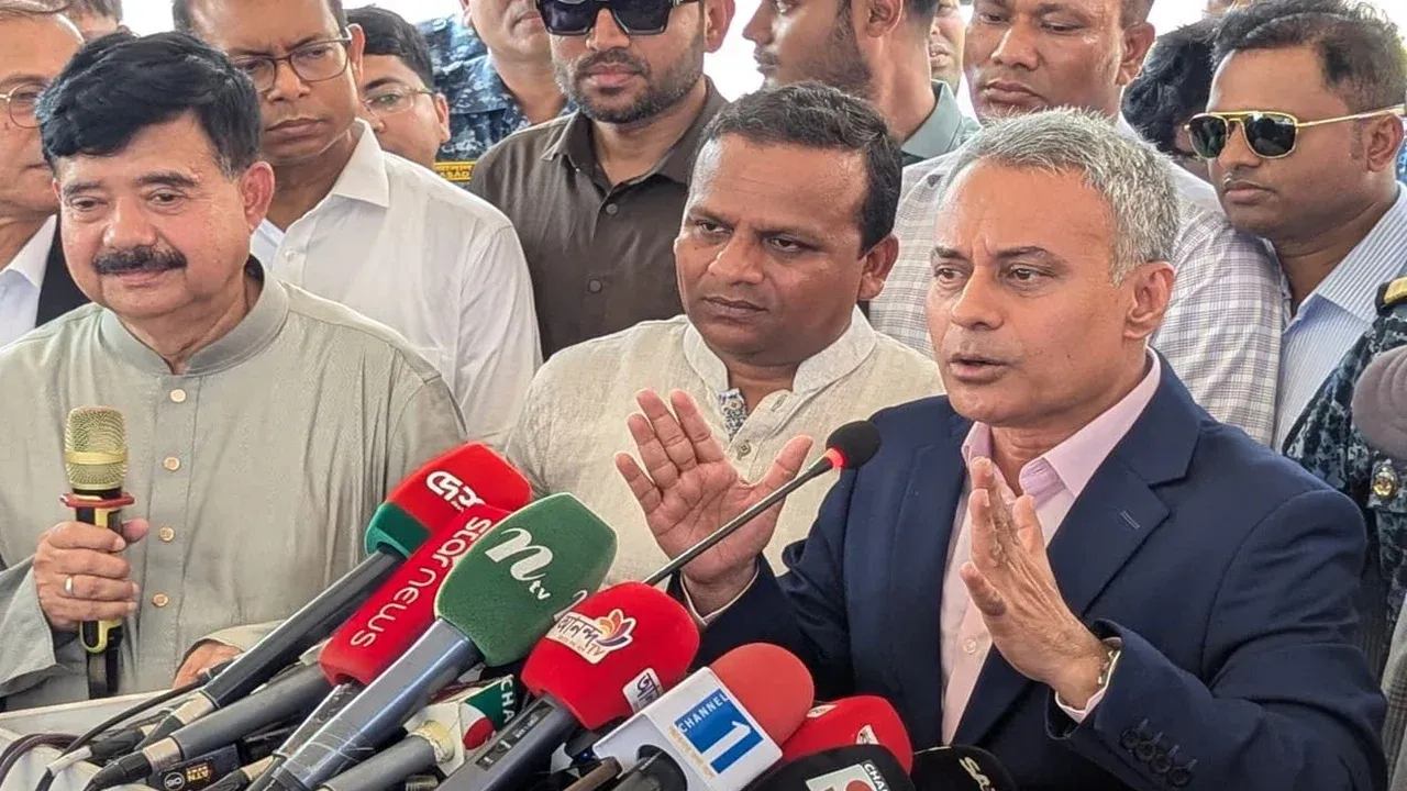 দেশের স্বার্থ ক্ষুণ্ন হয় এমন প্রকল্প নেবে না সরকার: নৌমন্ত্রী