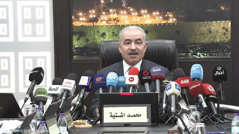 الحكومة الفلسطينية تقدم استقالتها للرئيس عباس