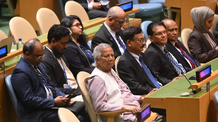 রোহিঙ্গা বিষয়ে উচ্চ পর্যায়ের সম্মেলনে ড. ইউনূস