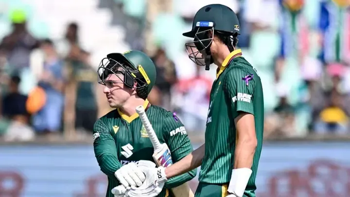 দুর্দান্ত শুরুর পরও অস্ট্রেলিয়ার হার