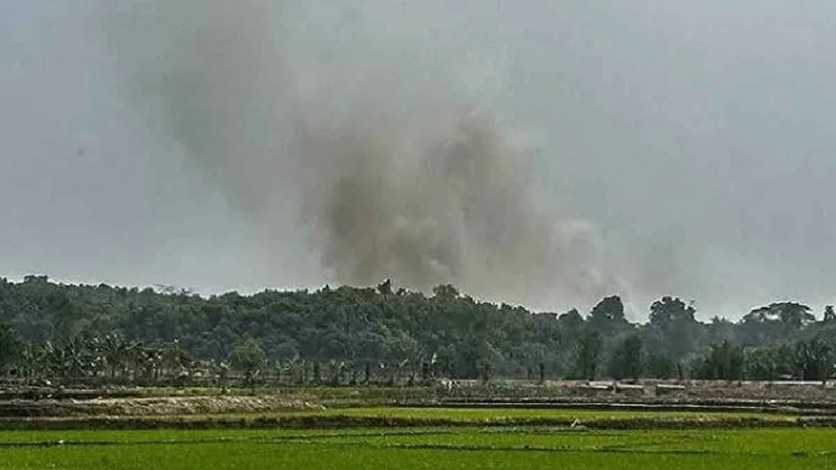 মধ্যরাতে মর্টারের বিকট শব্দে ঘুম ভাঙল সীমান্তবাসীর