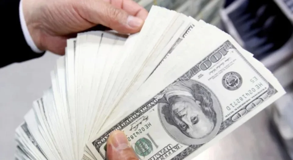 The dollar remains stable, but it’s too early to tell