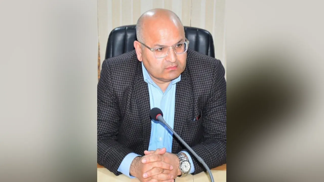 পাকিস্তানের গোলাবর্ষণে ভারতের কর্মকর্তা নিহত