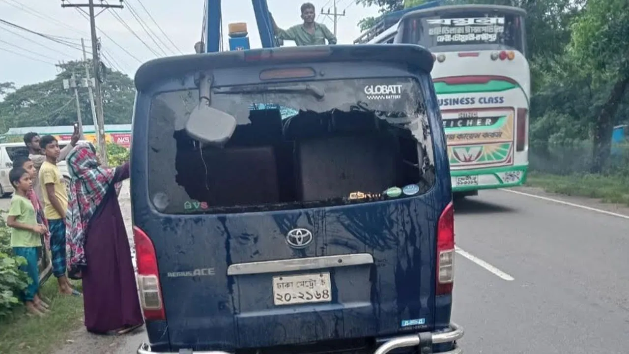 ওমান প্রবাসীকে আনতে গিয়ে একই পরিবারের ৭ জন নিহত