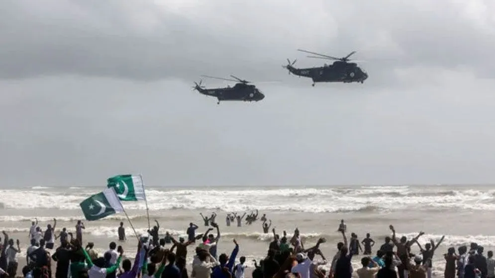 স্বাধীনতা দিবস উদযাপন রূপ নিল শোকে, করাচিতে নিহত ৩, আহত ৮৪