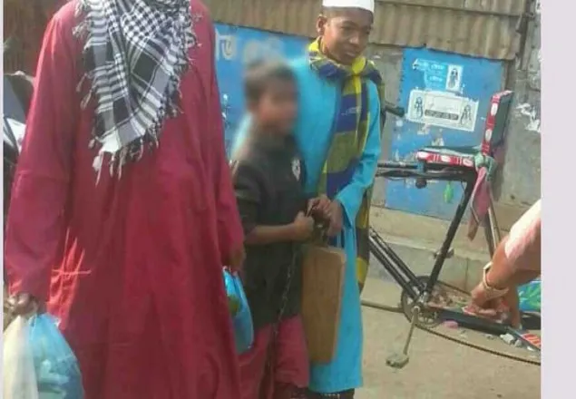 বাবার অনুরোধে পায়ে শিকল, মায়ের মামলায় শিক্ষক কারাগারে