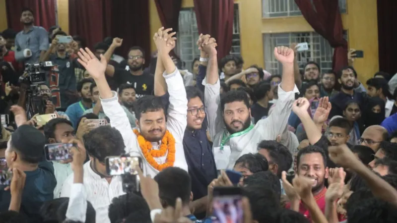 ভিপি-জিএসসহ ২৬ পদের ২৪টিতেই শিবির সমর্থিত প্যানেলের জয়