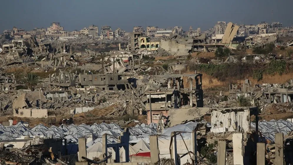 গাজায় ফের ইসরাইলি হামলা, সাংবাদিকসহ নিহত ৫ ফিলিস্তিনি