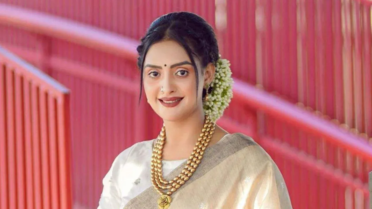 চিত্রনায়িকা রুবিনা নিঝুমের স্বামীর বিরুদ্ধে মামলা
