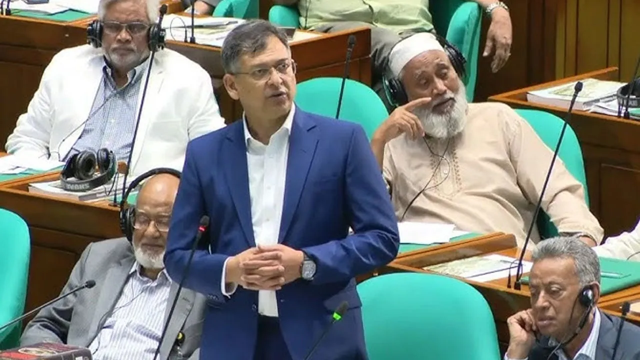 ইসলামী ব্যাংক ইসলাম নয়, মির্জা ফখরুল ইসলামও ইসলাম নয়