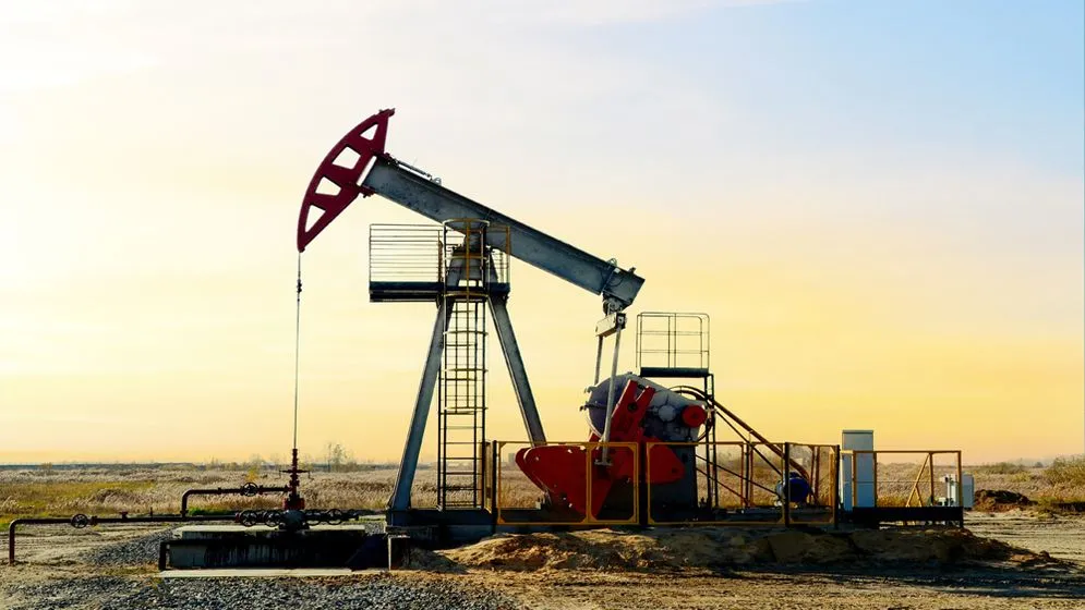 ‘অনির্দিষ্টকালের জন্য’ ভেনেজুয়েলার তেল নিয়ন্ত্রণ করবে যুক্তরাষ্ট্র