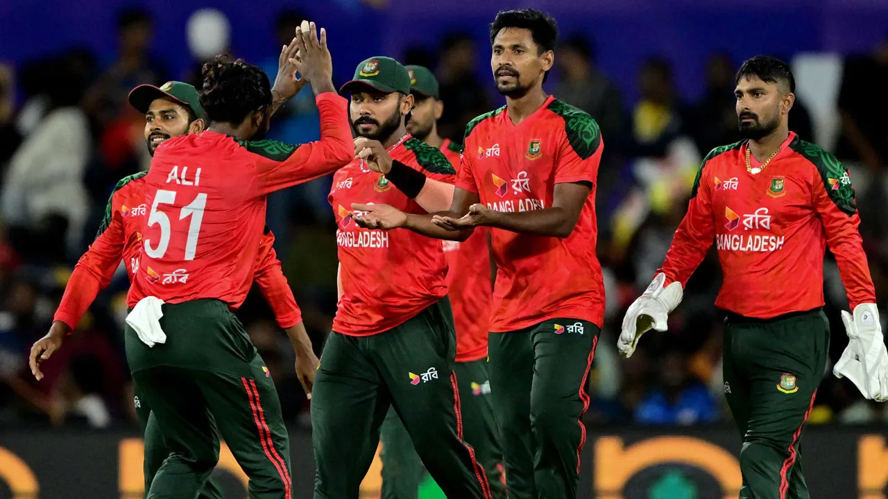 নতুন মোড়! বিশ্বকাপে ফেরানো হতে পারে বাংলাদেশকে, যদি...