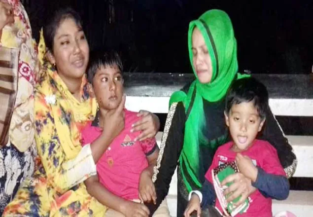 ‘মায়ের কাছে দিলে আমরা আত্মহত্যা করবো’