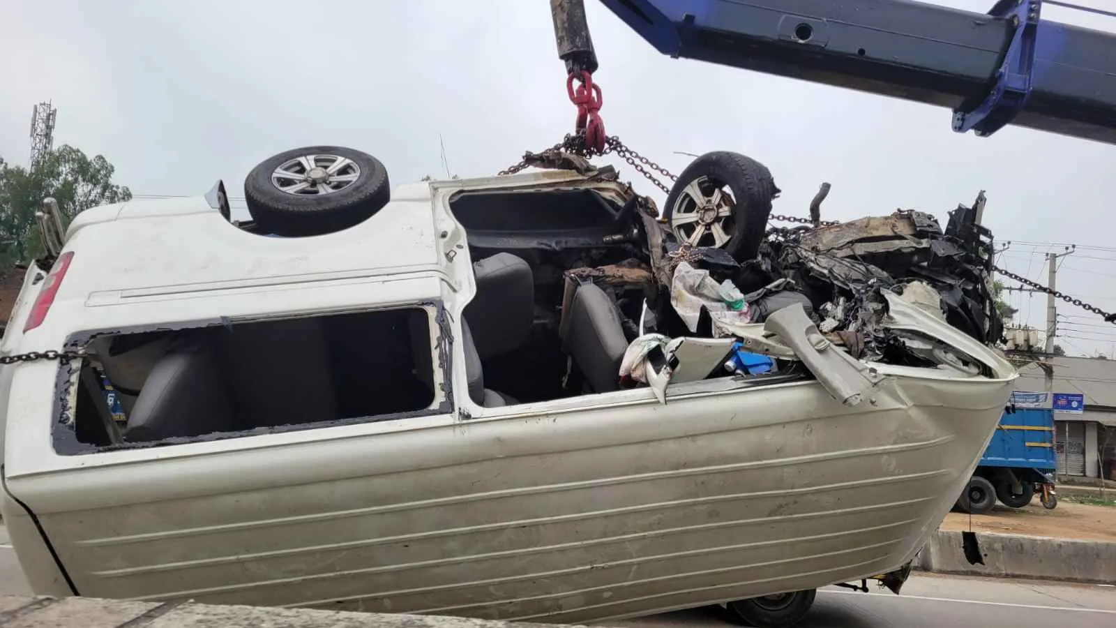 বগুড়ায় মাইক্রোবাসের সিলিন্ডার বিস্ফোরণে নারী-শিশুসহ নিহত ৩, দগ্ধ ৯