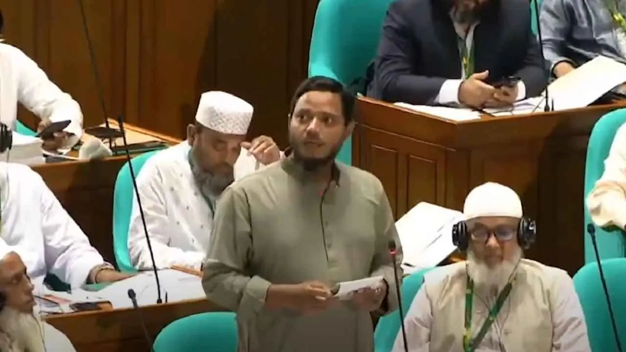 নখের কালি না শুকাতেই জুলাই সনদ ভুলিয়ে দেওয়া হচ্ছে: সংসদে ড. মাসুদ