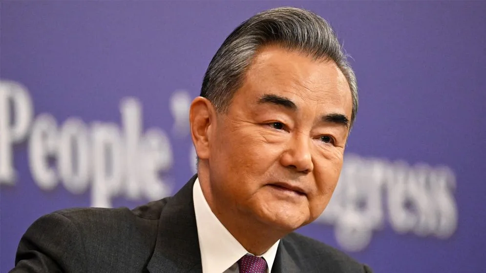 হরমুজ প্রণালিতে নৌচলাচল স্বাভাবিক করতে চীনের আহ্বান