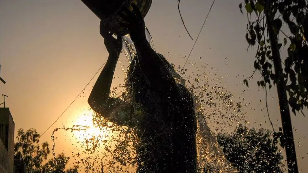 তীব্র গরমে পুড়ছে দেশ, স্বস্তির খবর দিল আবহাওয়া অফিস