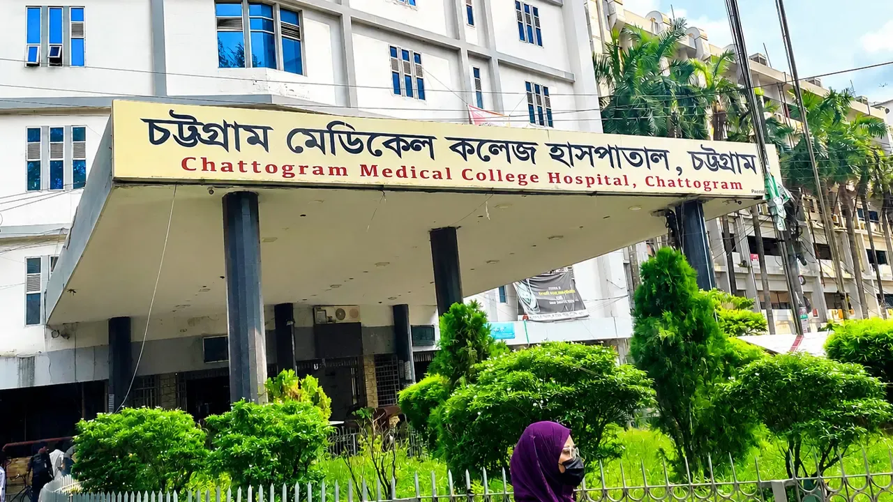 জাহাজে দুই ক্রুর মারামারি, ছুরিকাঘাতে থাইল্যান্ডের নাগরিক নিহত