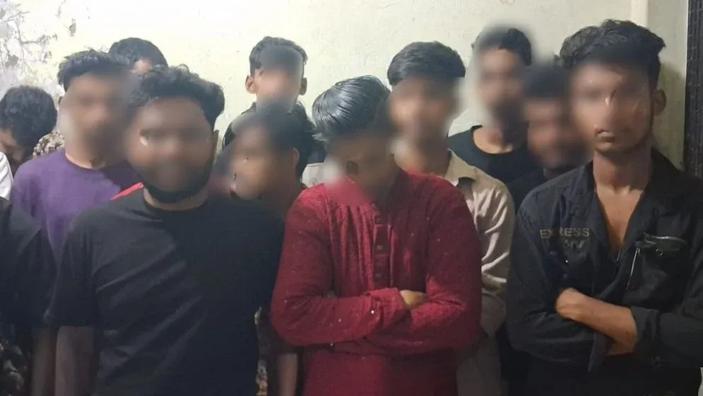 কুমিল্লায় একরাতে ৬২৪ কিশোর গ্যাং সদস্য আটক