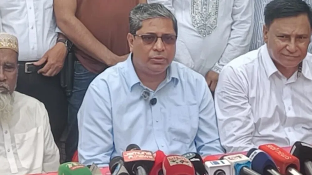 রাষ্ট্রপতির স্ত্রীও পাবেন ফ্যামিলি কার্ড: প্রতিমন্ত্রী