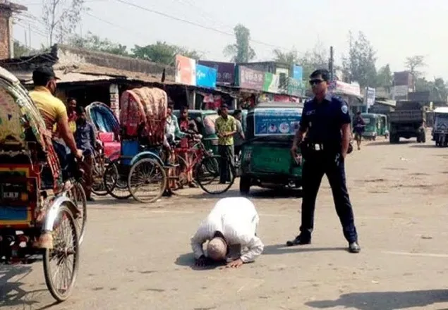 বিতর্কিত সেই এসআই কে প্রত্যাহার 